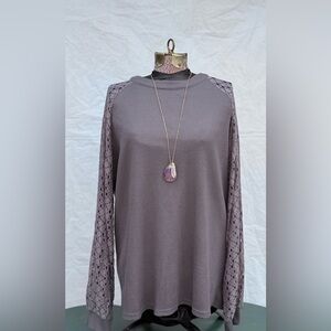 Michell waffle-knit body and lace sleeves size XXL